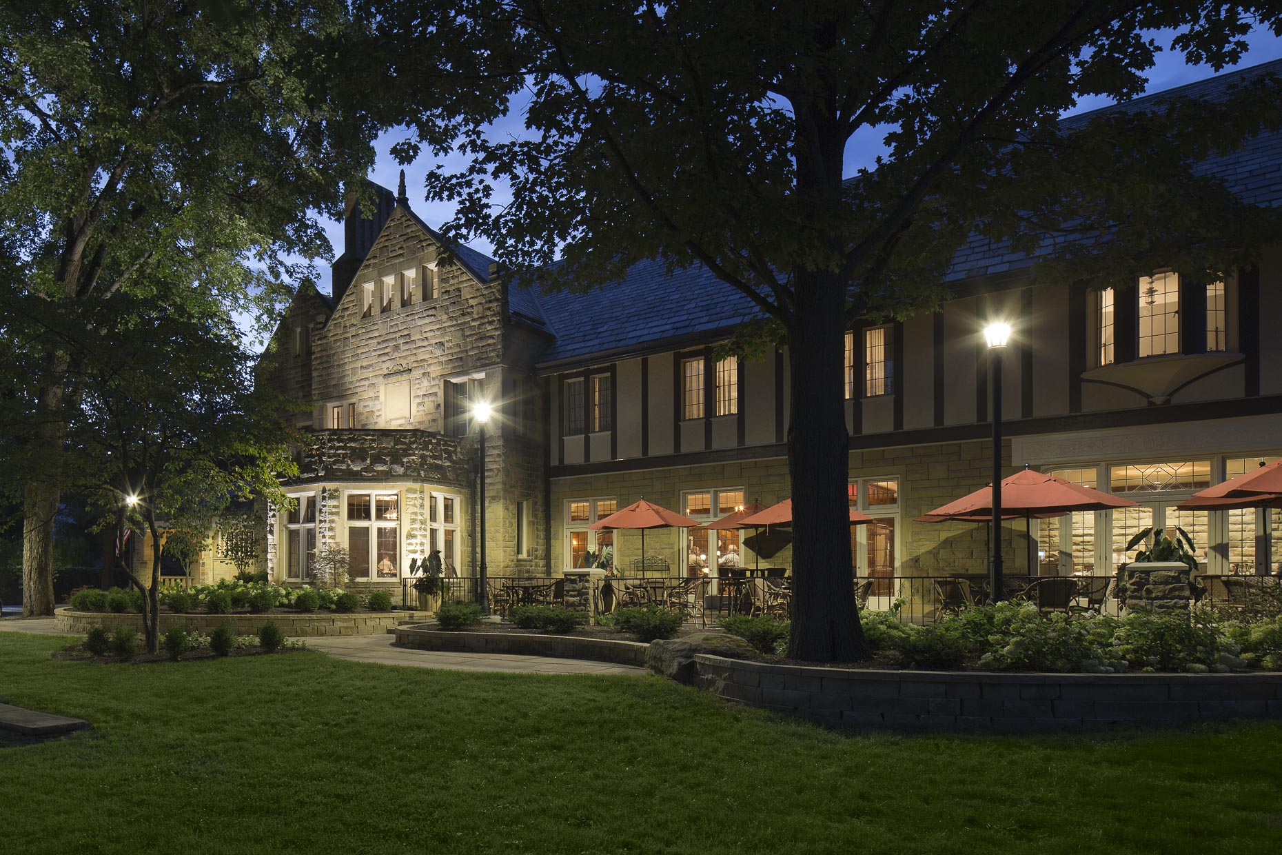 The Granville Inn Renovation by Acock Associates Architects, Robertson