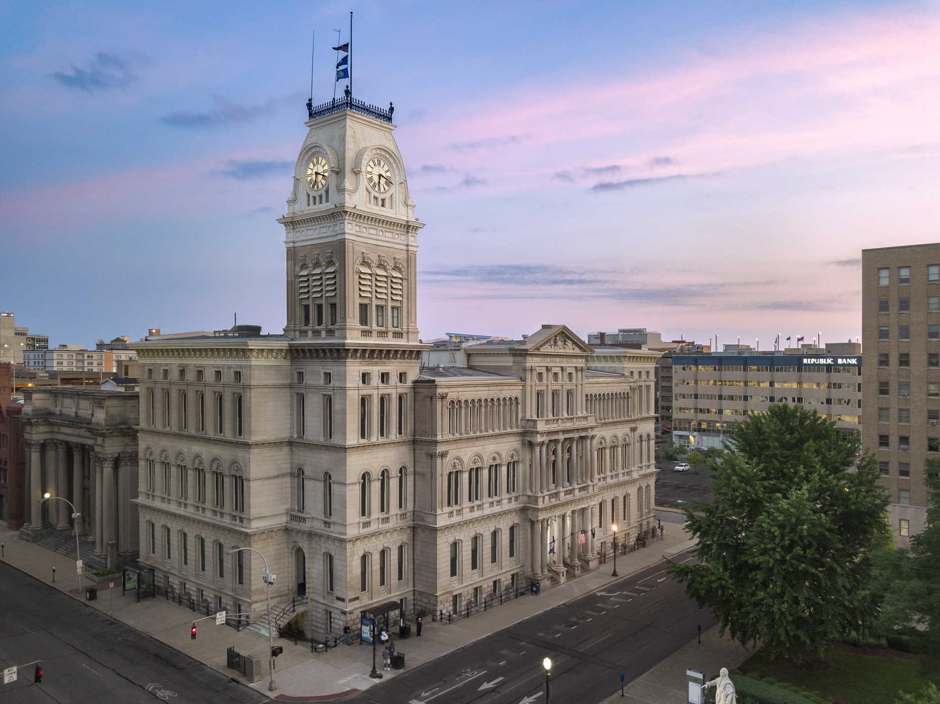 Louisville City Hall Renovation by Lord Aeck Sargent photographed by Brad Feinknopf based in Columbus, Ohio