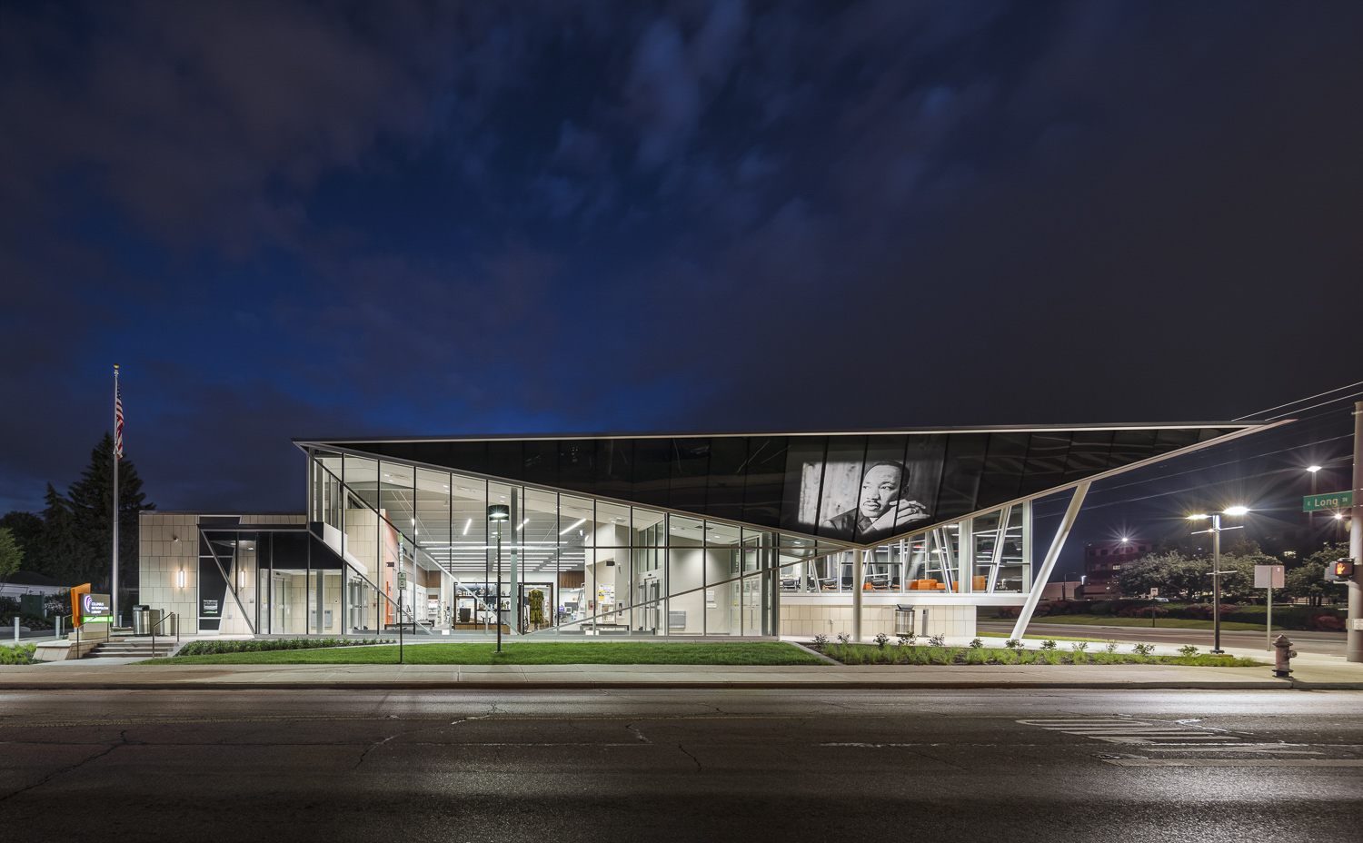 CML Martin Luther King Jr Branch by Moody Nolan & Turner Construction photographed by Brad Feinknopf based in Columbus, Ohio