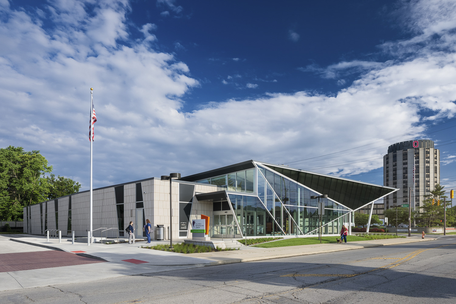 CML Martin Luther King Jr Branch by Moody Nolan & Turner Construction photographed by Brad Feinknopf based in Columbus, Ohio
