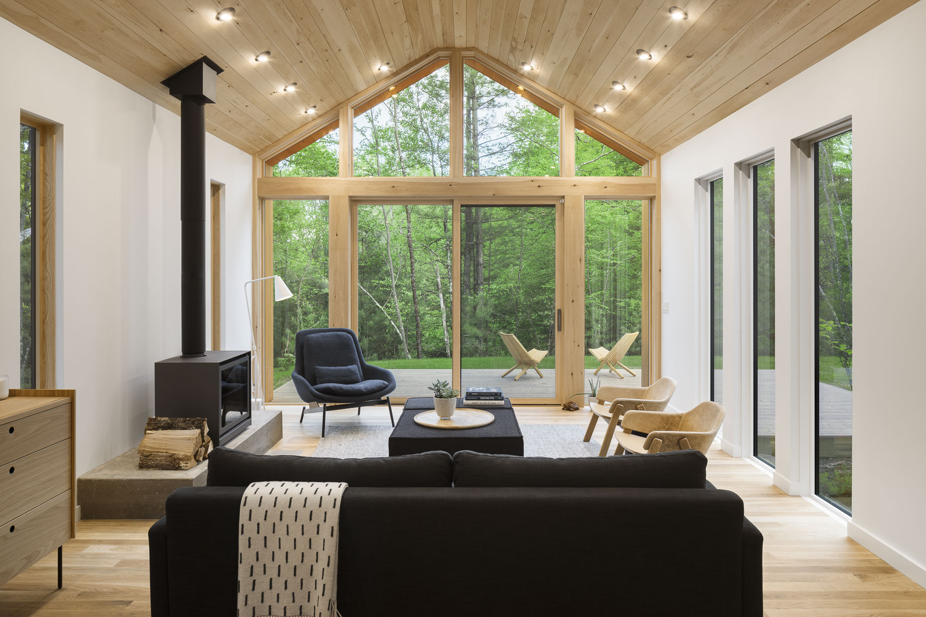 Chalet Perche by Studio MM photographed by Brad Feinknopf based in Columbus, Ohio