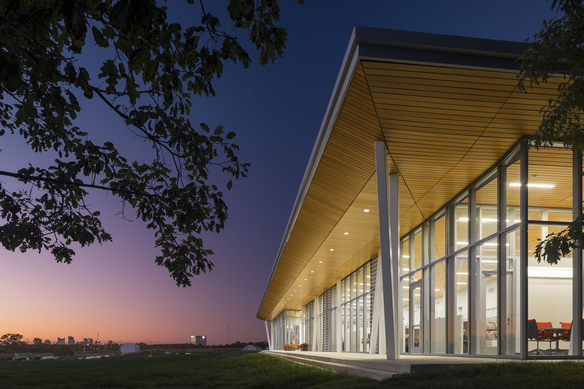 The Ohio State University Franklin County Extension Kunz-Brundige Building by Erdy McHenry photographed by Brad Feinknopf based in Columbus, Ohio