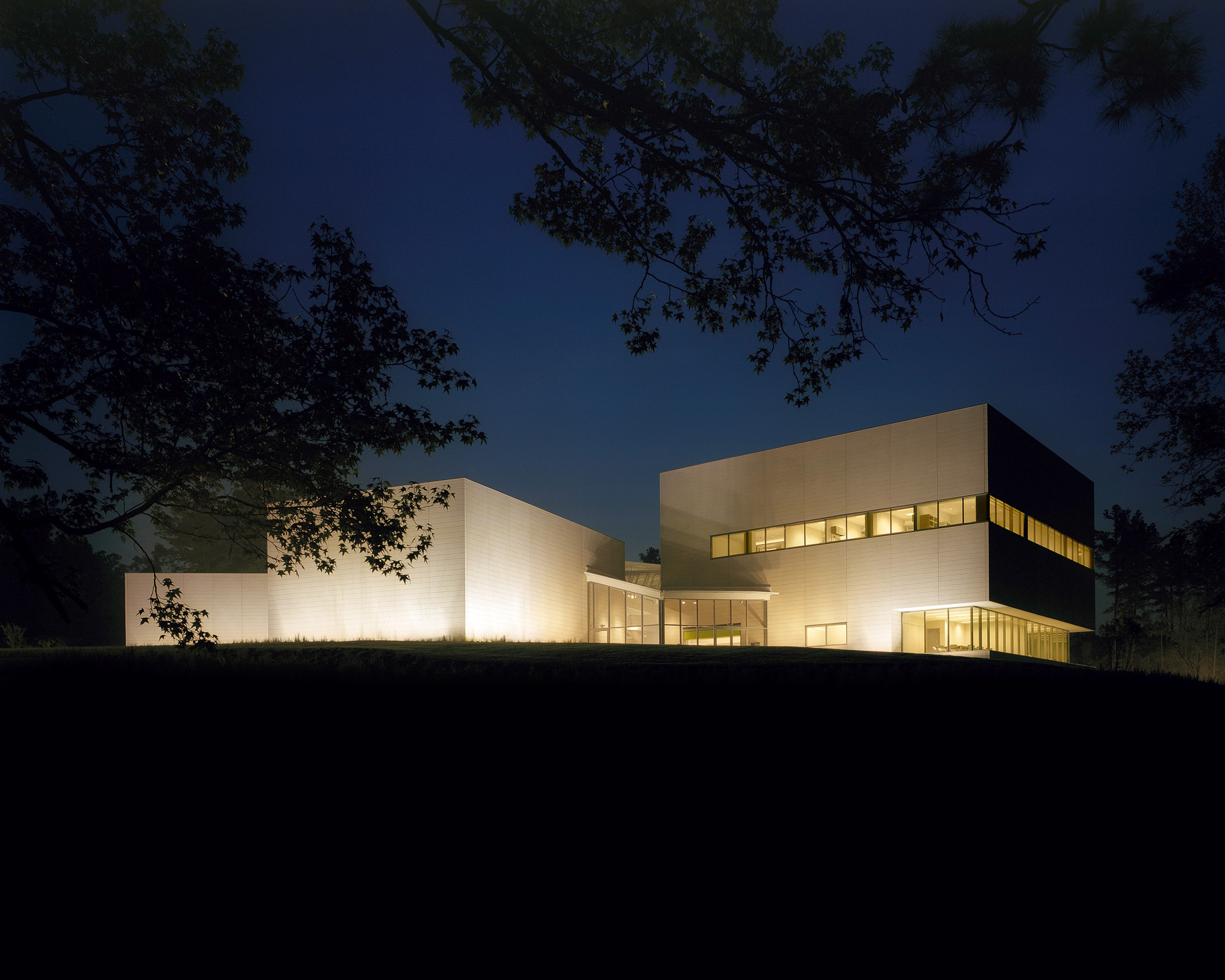 Nasher Museum of Art at Duke University by Rafael Vinoly Architects Photographed by Brad Feinknopf based in Columbus, Ohio