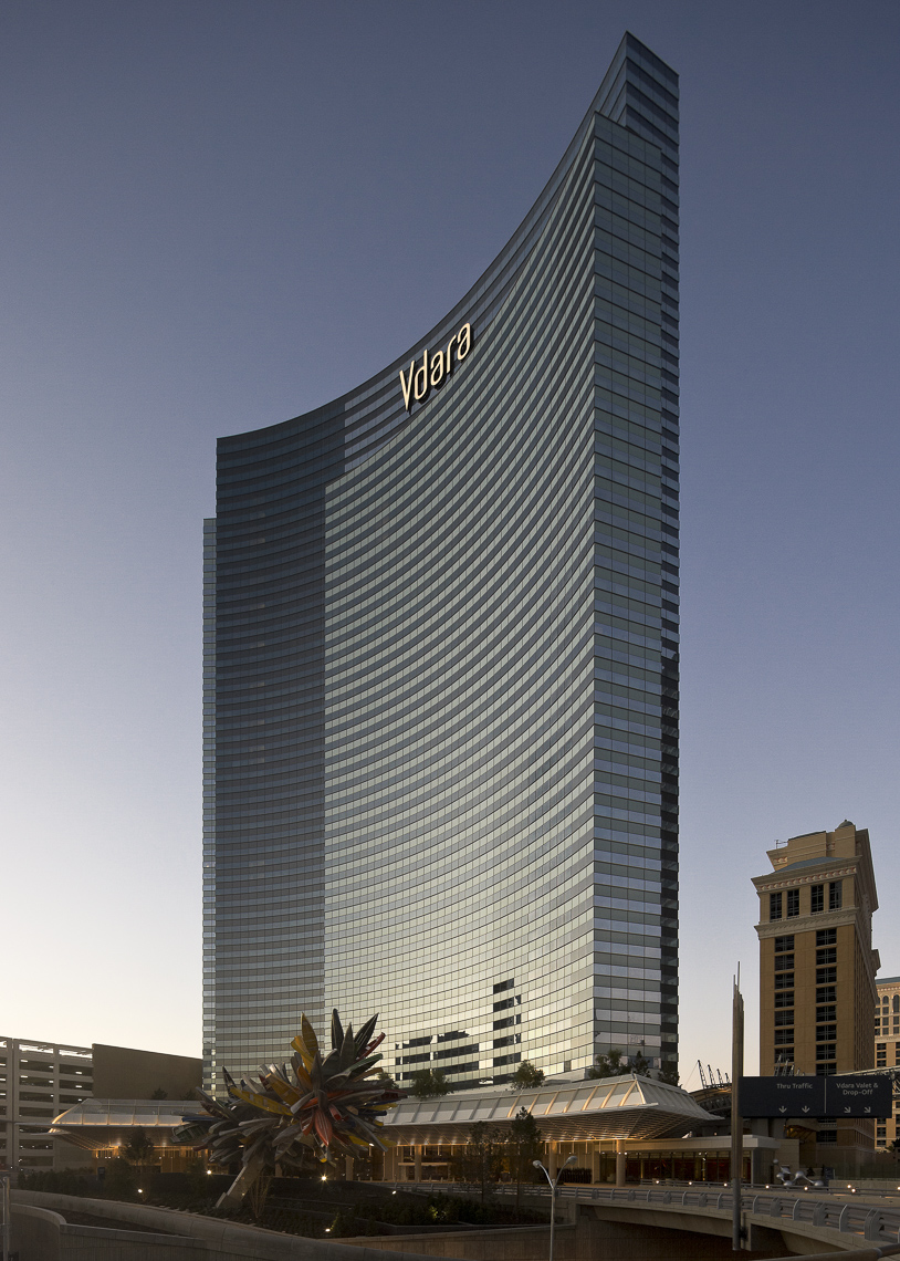 Vdara Hotel & Spa at CityCenter Las Vegas by Rafael Viñoly Architects photographed by Brad Feinknopf based in Columbus, Ohio