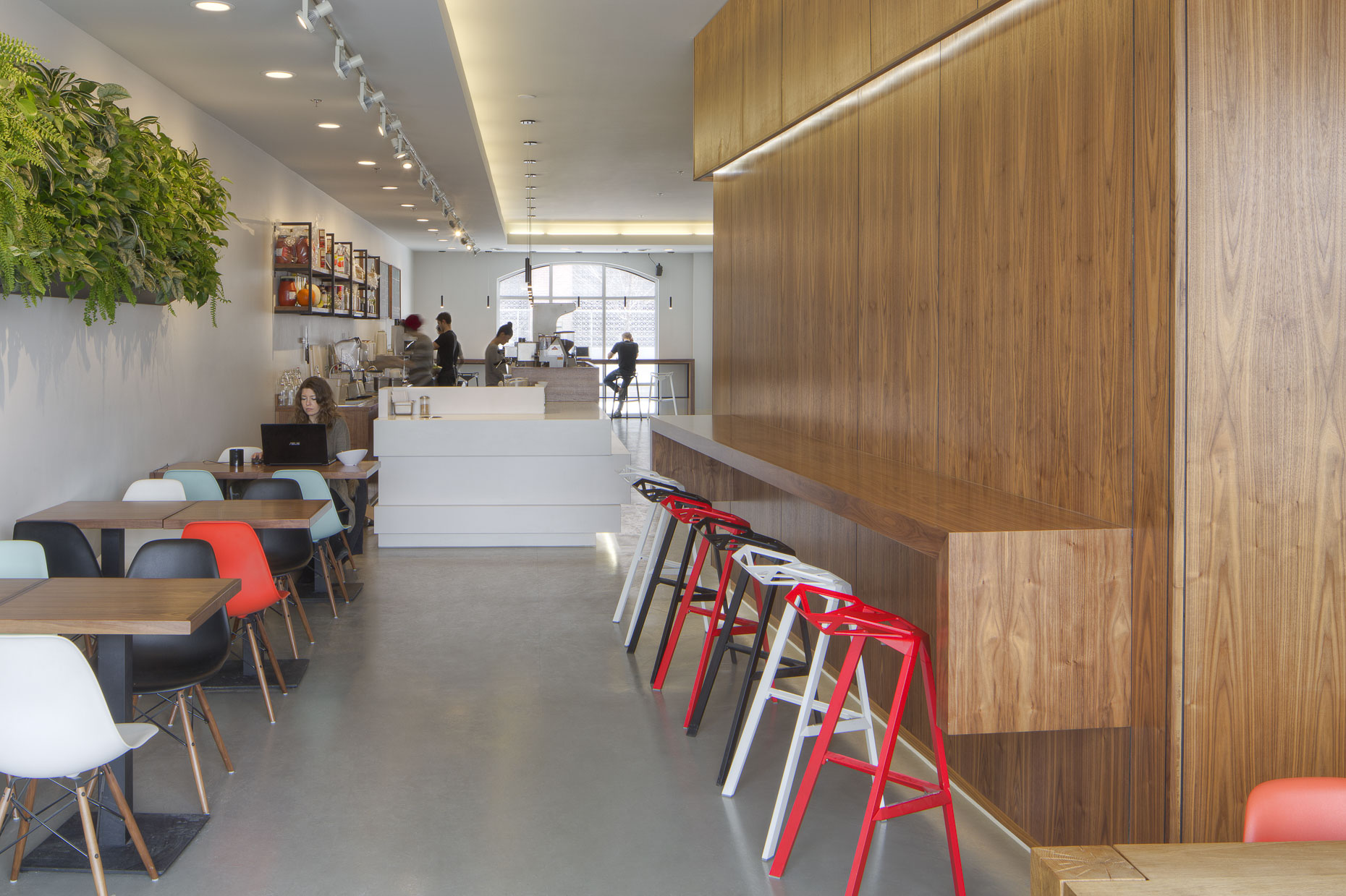 Alchemy Juice Bar & Cafe by Tim Lai Architect photographed by Brad Feinknopf based in Columbus, Ohio
