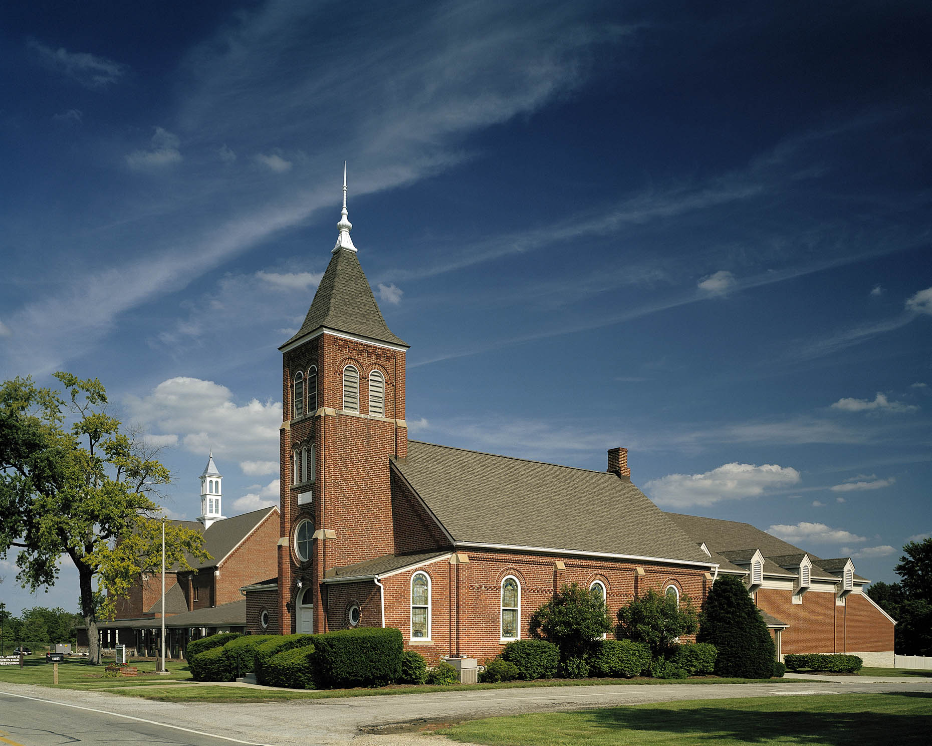 St. John Lutheran Church by Phillip Markwood Architects photographed by ...