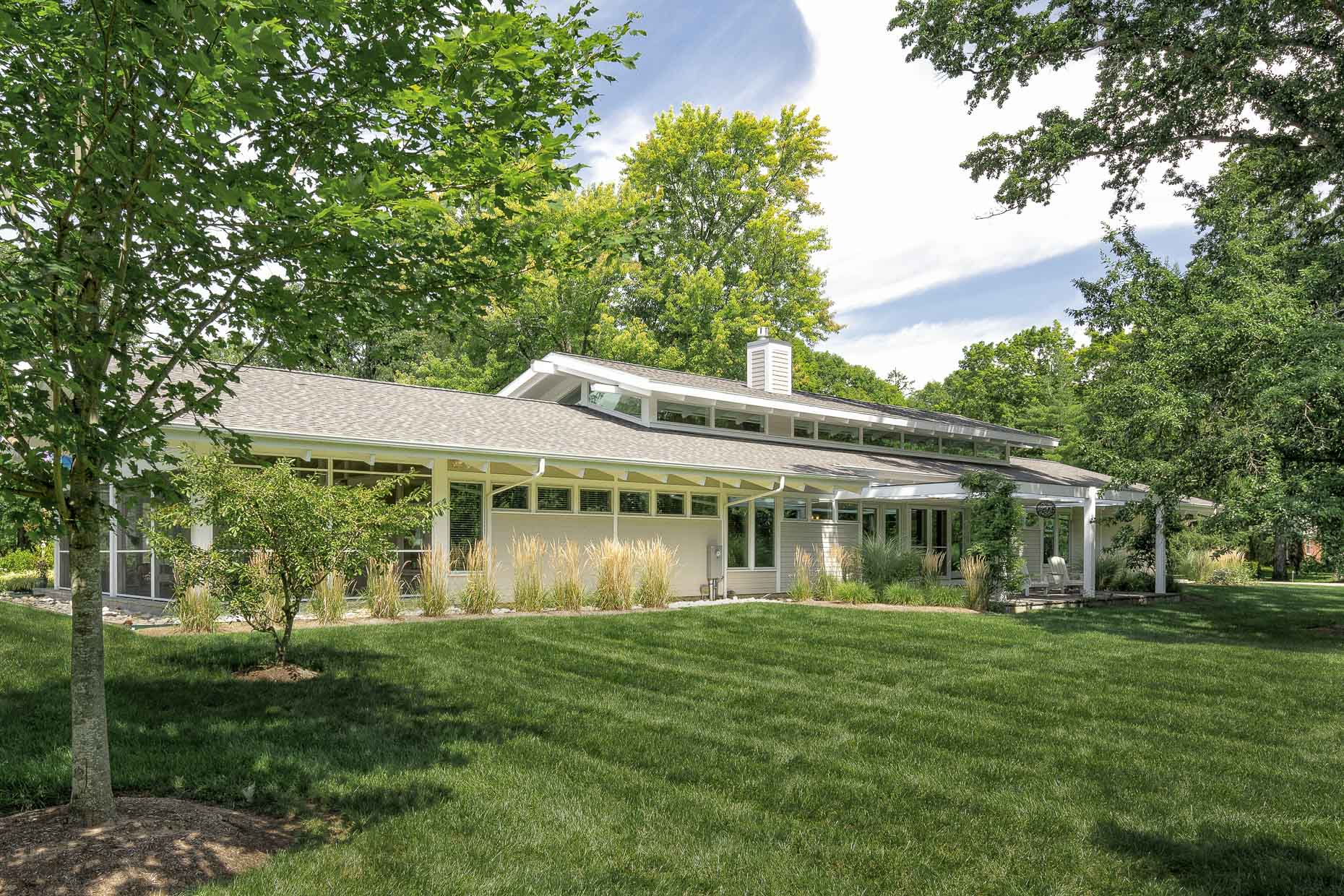 Yellow Springs Private Residence by Earl Reeder Associates photographed by Lauren K Davis based in Columbus, Ohio
