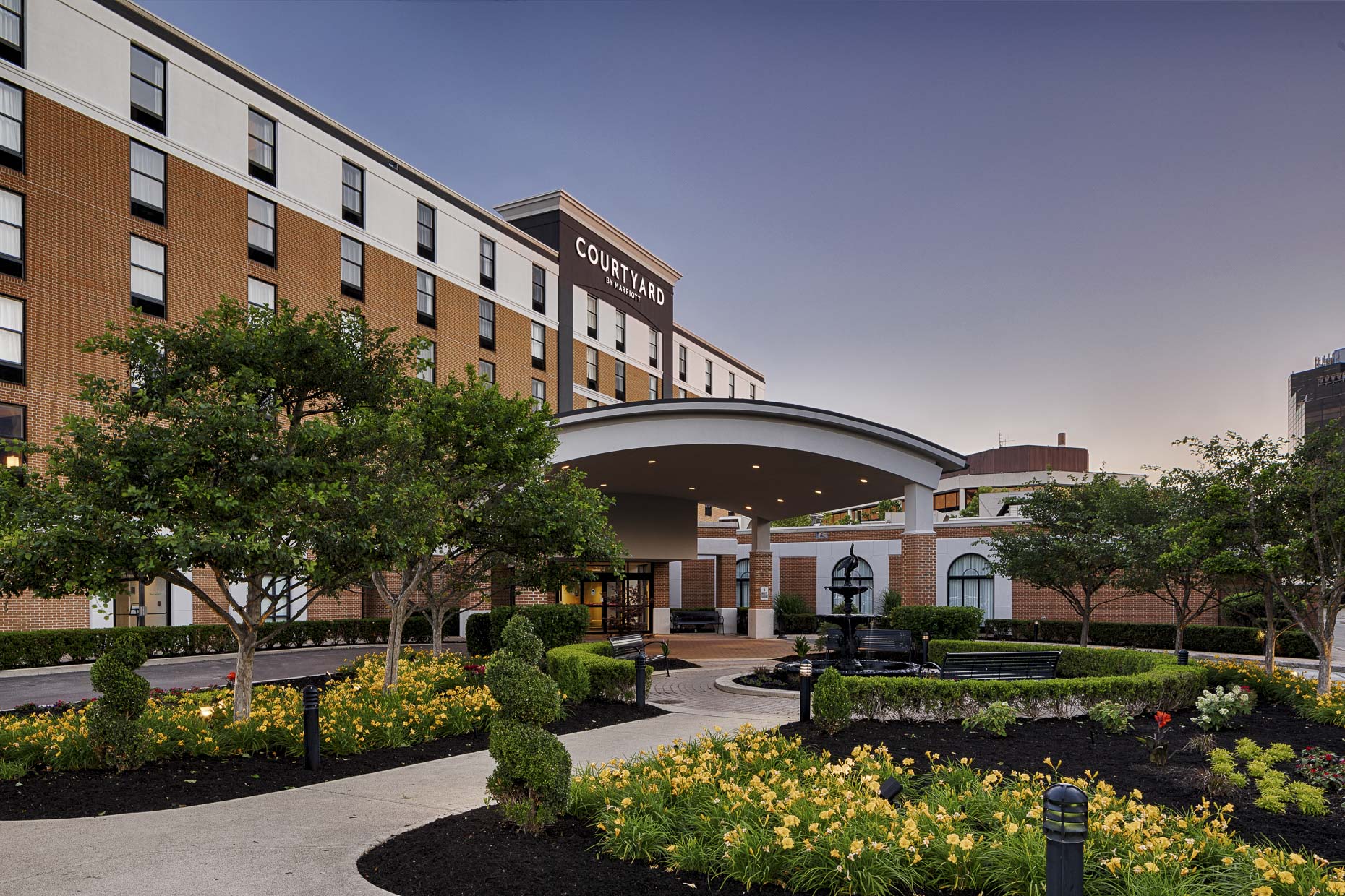 Courtyard Springfield Downtown for Marriott - DAYCS photographed by Lauren K Davis based in Columbus, Ohio