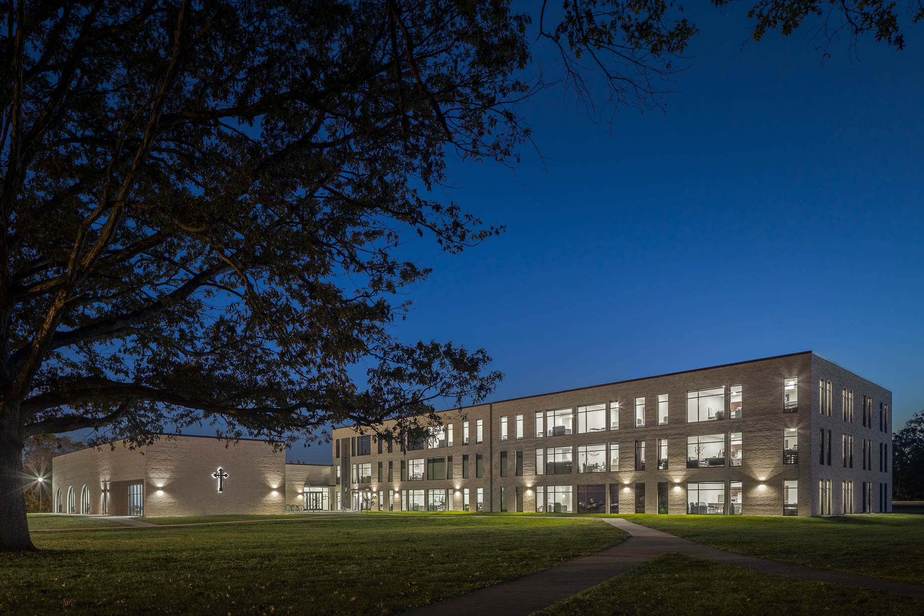 SMWC Les Bois Hall by MKC Architects photographed by Lauren K Davis based in Columbus, Ohio